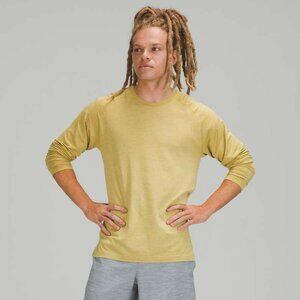 Lululemon Men's Metal Vent Tech Long Sleeve Shirt 2.0 - Yellow